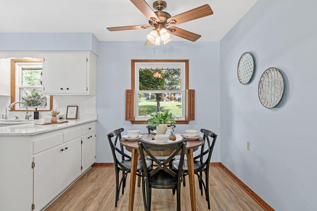 3405 Highland Drive, Burnsville, MN 55337