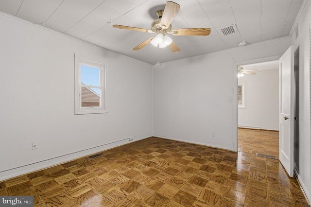 7726 EMERSON RD, Hyattsville, MD 20784