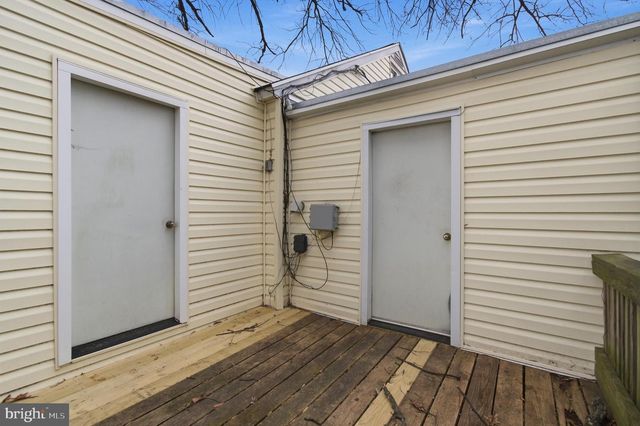 7726 EMERSON RD, Hyattsville, MD 20784