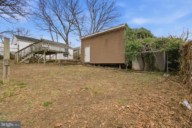 7726 EMERSON RD, Hyattsville, MD 20784