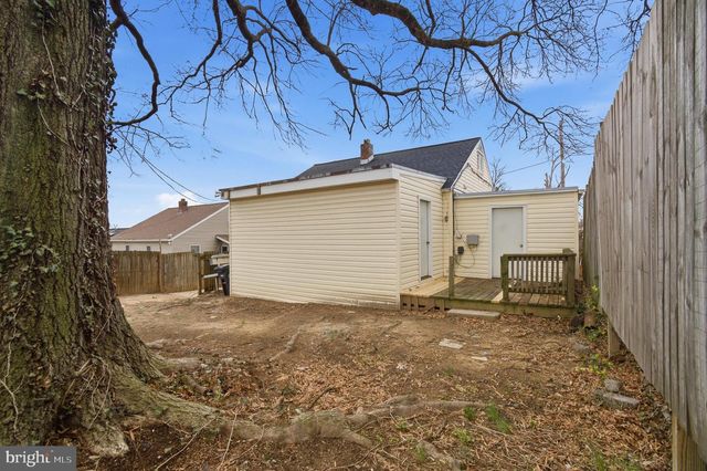 7726 EMERSON RD, Hyattsville, MD 20784