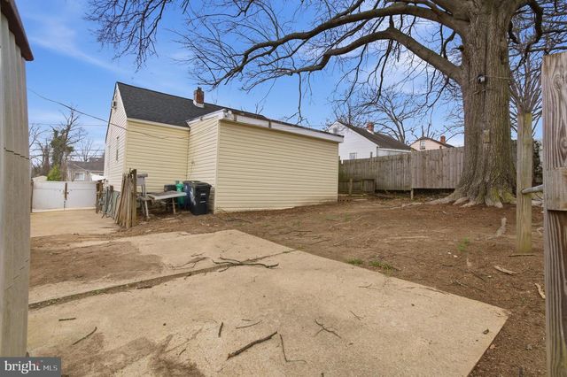 7726 EMERSON RD, Hyattsville, MD 20784