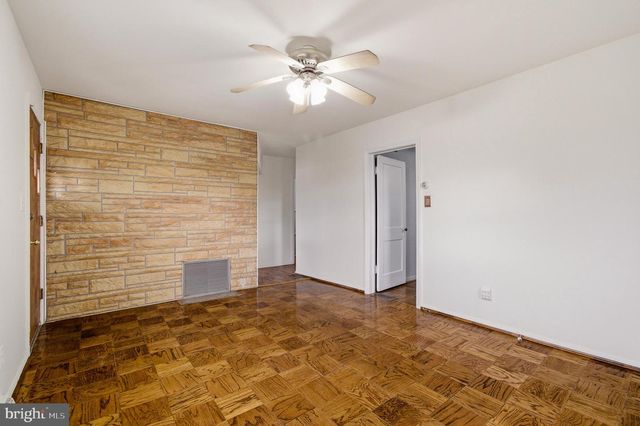 7726 EMERSON RD, Hyattsville, MD 20784