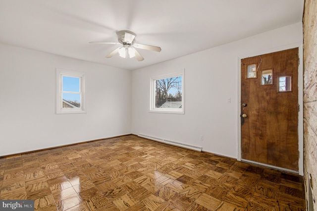 7726 EMERSON RD, Hyattsville, MD 20784