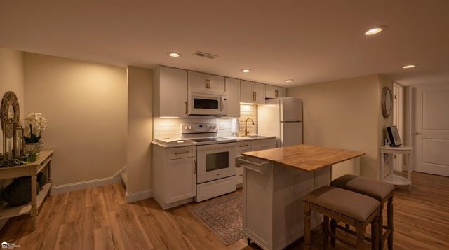 455 Blossom Drive, Frankenmuth, MI 48734