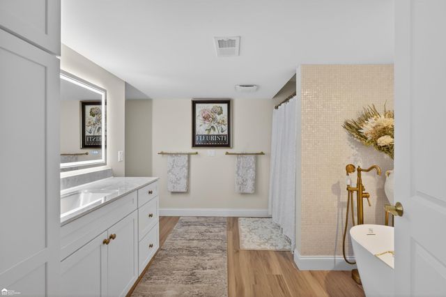 455 Blossom Drive, Frankenmuth, MI 48734