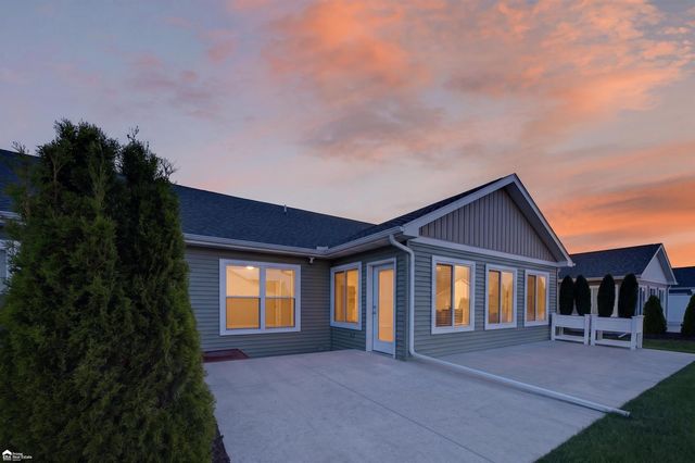 455 Blossom Drive, Frankenmuth, MI 48734