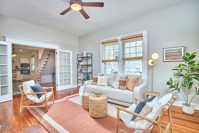 2202 Chapel Hill Road, Durham, NC 27707