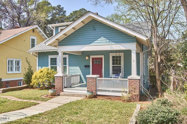 2202 Chapel Hill Road, Durham, NC 27707