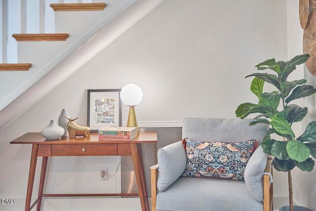 2202 Chapel Hill Road, Durham, NC 27707