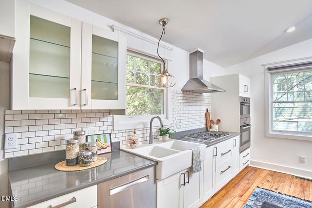 2202 Chapel Hill Road, Durham, NC 27707