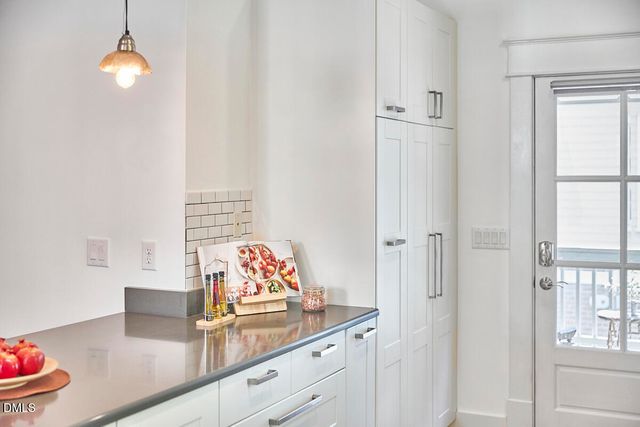 2202 Chapel Hill Road, Durham, NC 27707