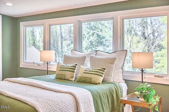 2202 Chapel Hill Road, Durham, NC 27707