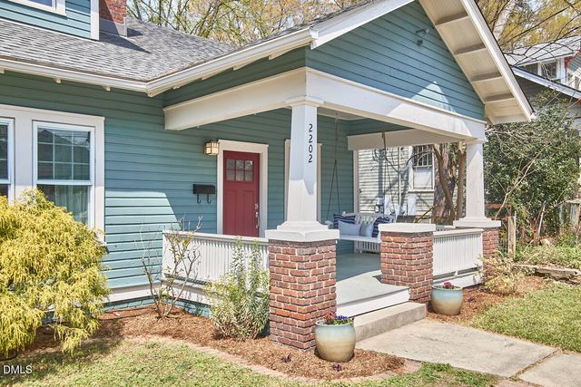 2202 Chapel Hill Road, Durham, NC 27707