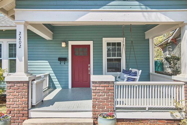 2202 Chapel Hill Road, Durham, NC 27707