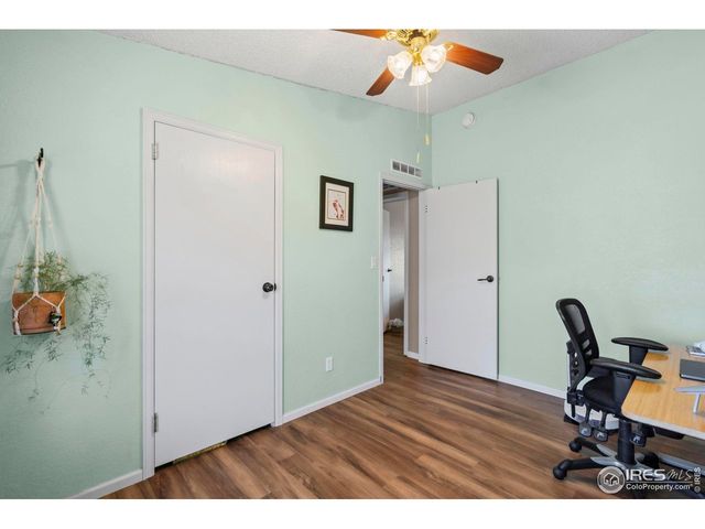 90 Redtail Ridge Way, Bellvue, CO 80512