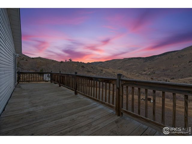 90 Redtail Ridge Way, Bellvue, CO 80512