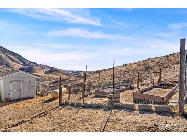 90 Redtail Ridge Way, Bellvue, CO 80512