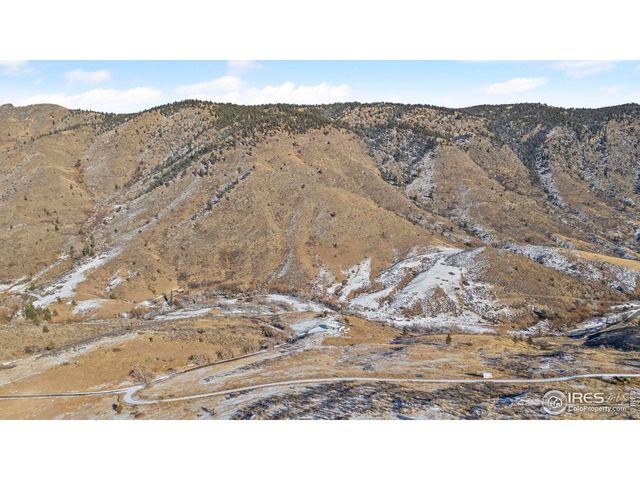 90 Redtail Ridge Way, Bellvue, CO 80512