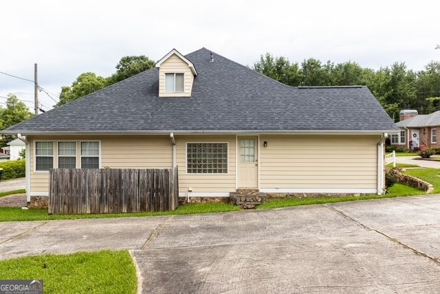 206 Cedarwood Lane, Thomaston, GA 30286