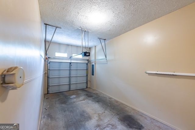 206 Cedarwood Lane, Thomaston, GA 30286