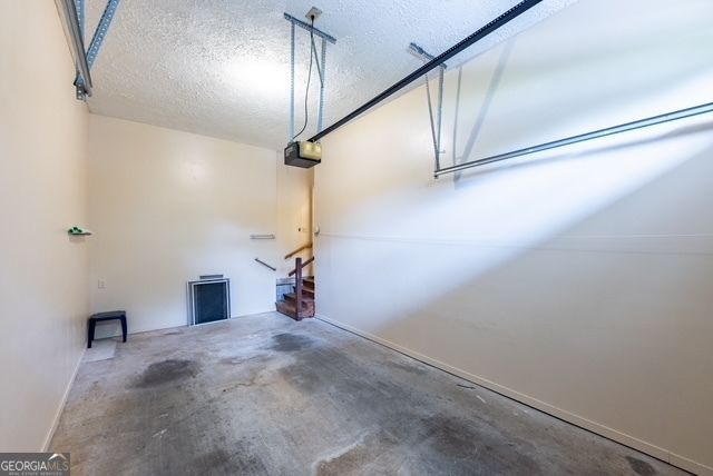206 Cedarwood Lane, Thomaston, GA 30286