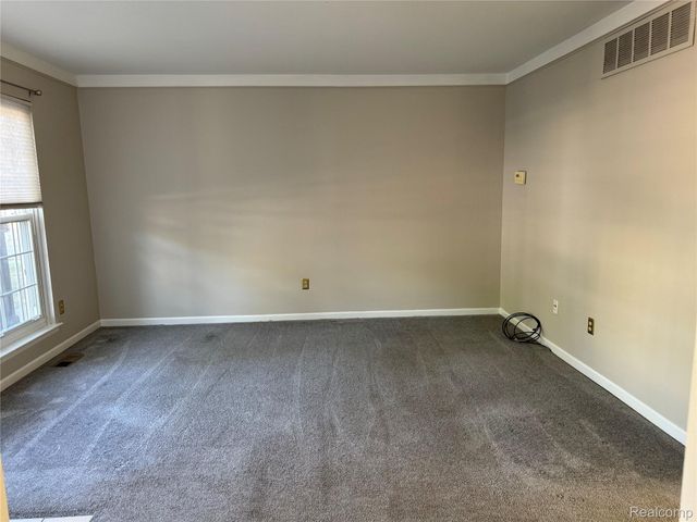 36311 Park Place Drive, Sterling Heights, MI 48310