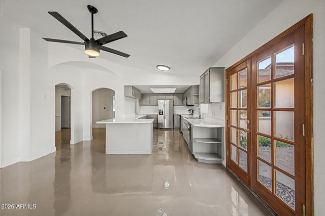 16223 N 40TH Place, Phoenix, AZ 85032