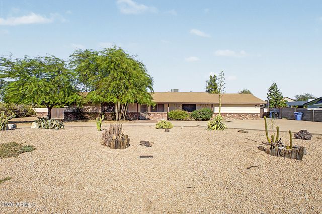 16223 N 40TH Place, Phoenix, AZ 85032