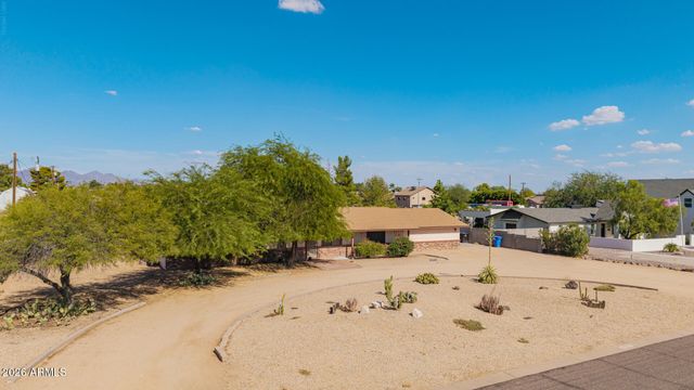 16223 N 40TH Place, Phoenix, AZ 85032