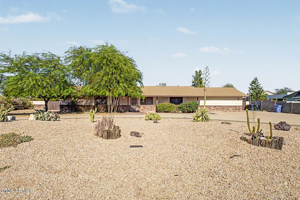 16223 N 40TH Place, Phoenix, AZ 85032 — photo 4