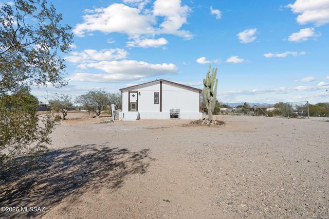 9876 S Cactus Apple Lane, Tucson, AZ 85756