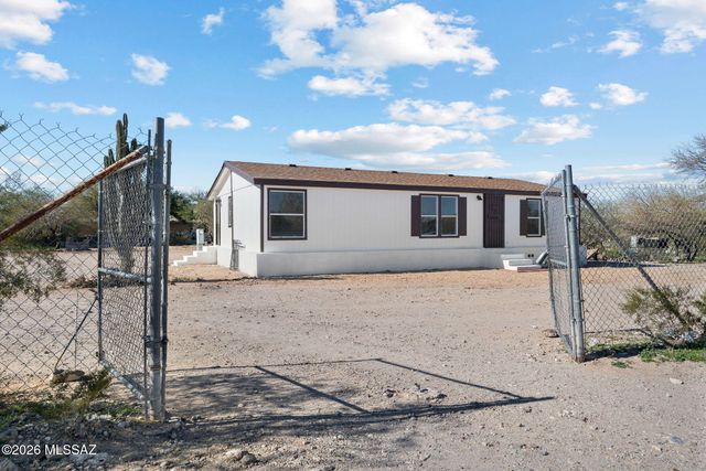 9876 S Cactus Apple Lane, Tucson, AZ 85756