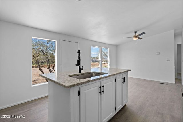 9876 S Cactus Apple Lane, Tucson, AZ 85756