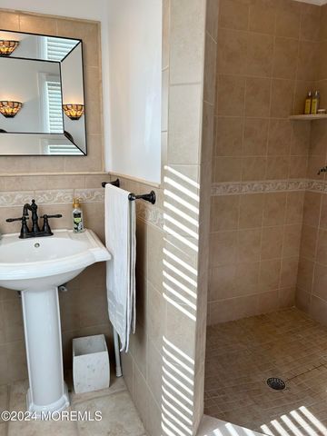 303 Evergreen Avenue, Bradley Beach, NJ 07720