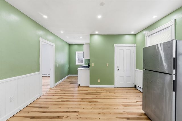 18 Geneva Street, Providence, RI 02908