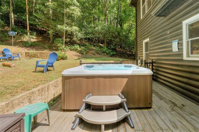 383 Canada Creek Road, Suches, GA 30572