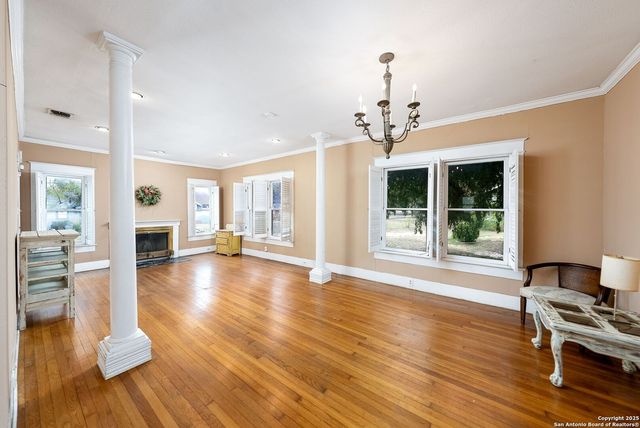 479 E Magnolia, San Antonio, TX 78212