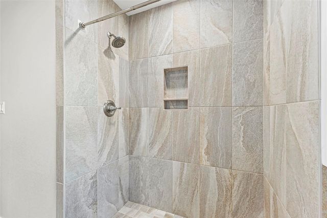 2006 Colby Drive, Baytown, TX 77520