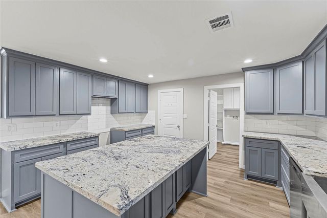 2006 Colby Drive, Baytown, TX 77520