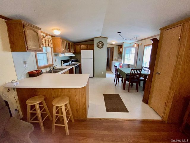 31 N Mountainview MHP, Stony Point, NY 10980