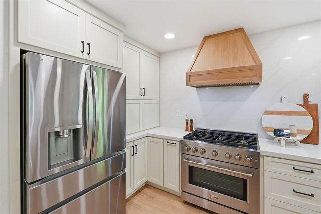 1475 Foxridge Cir, Auburn, CA 95603