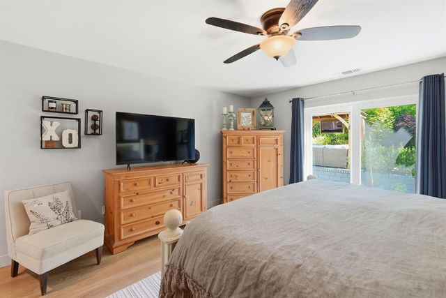 1475 Foxridge Cir, Auburn, CA 95603