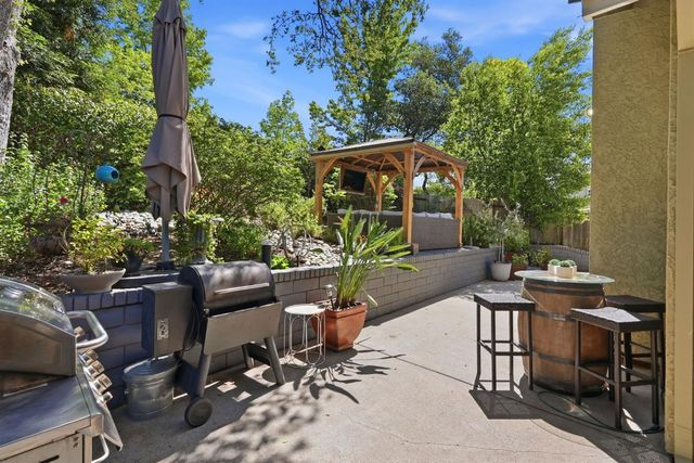 1475 Foxridge Cir, Auburn, CA 95603