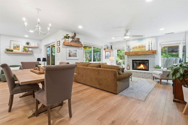 1475 Foxridge Cir, Auburn, CA 95603