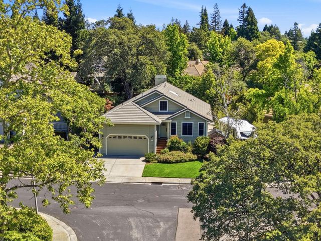1475 Foxridge Cir, Auburn, CA 95603