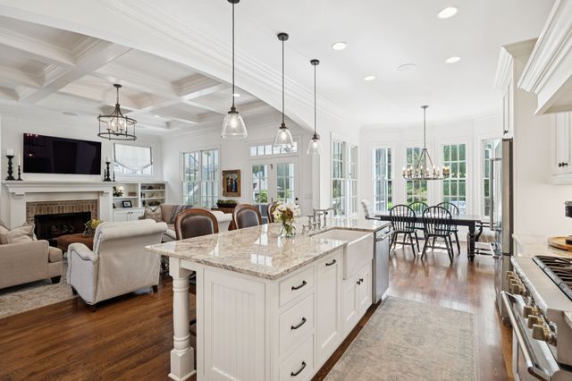 519 Bonaire Ln, Franklin, TN 37064