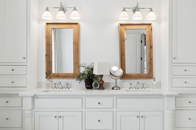 519 Bonaire Ln, Franklin, TN 37064