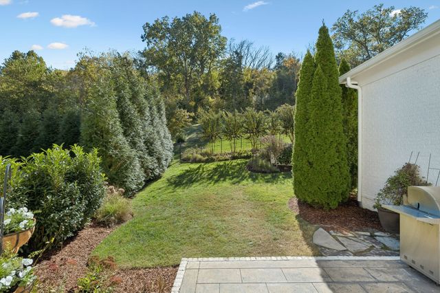 519 Bonaire Ln, Franklin, TN 37064