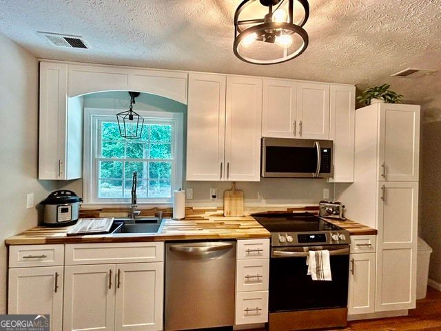 53 E MT ZION Road, Griffin, GA 30223